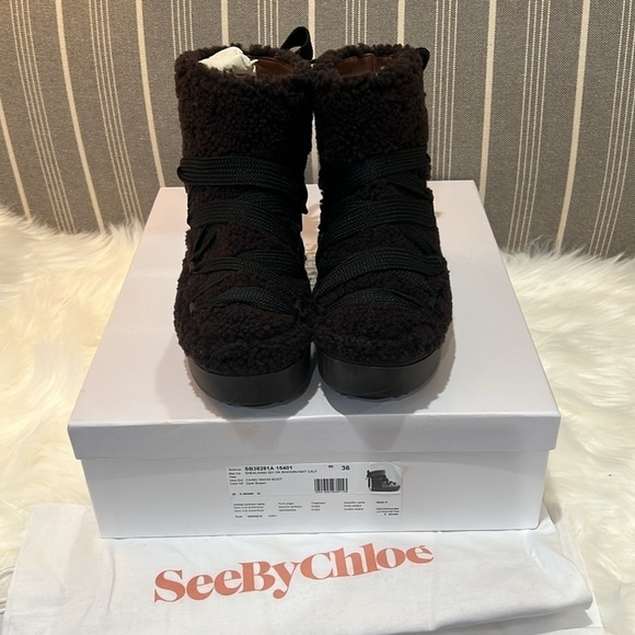 NIB CHARLEE See By Chloe Shearling Bootie - Picture 10 of 10